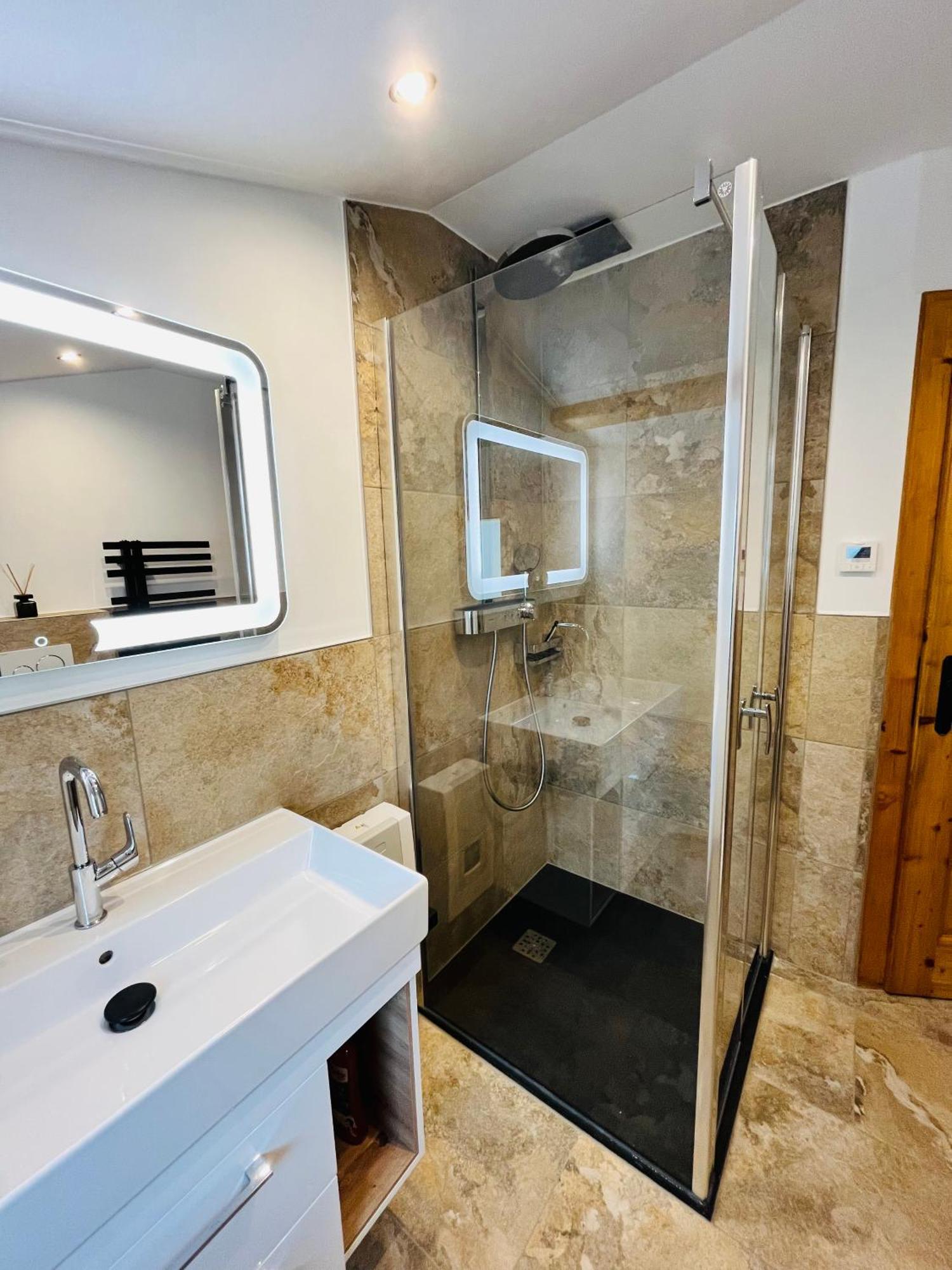 Haus Helga Appartement Hof bei Salzburg Buitenkant foto