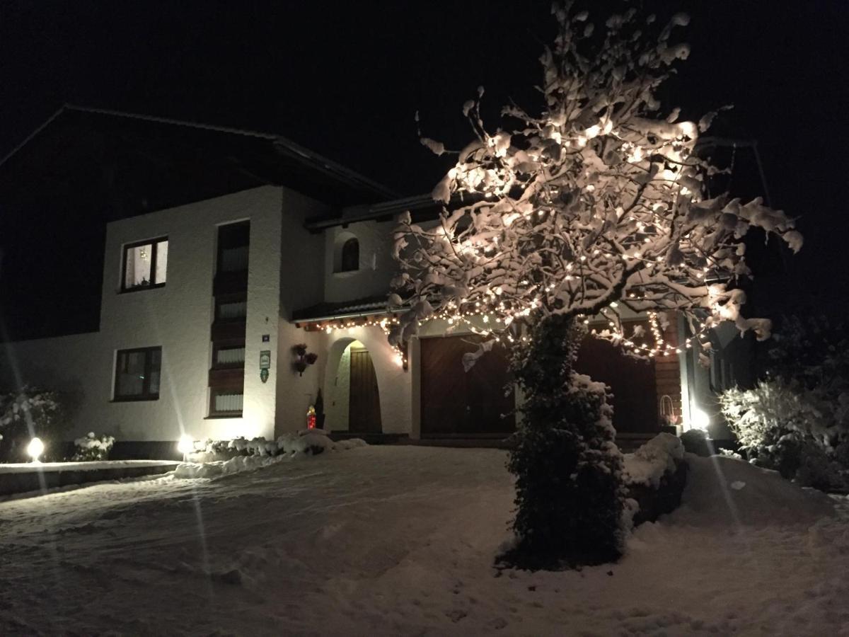 Haus Helga Appartement Hof bei Salzburg Buitenkant foto